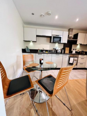 Canada Water SE16 7AQ 2bed 2bathroom Ap